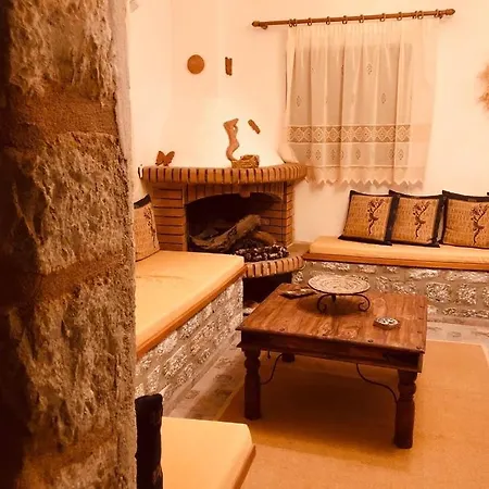 Kamares Stone House 5 아파트