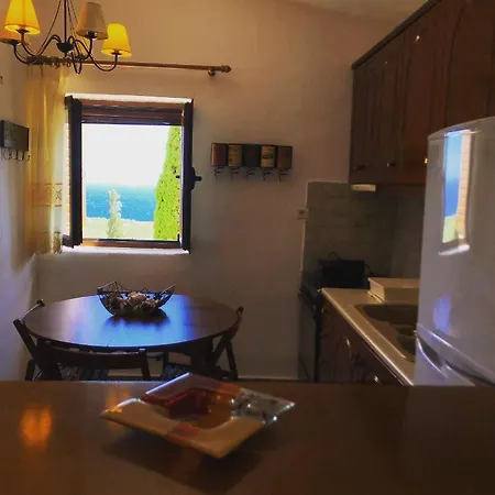 Kamares Stone House 5 Lejlighed Yerolimin